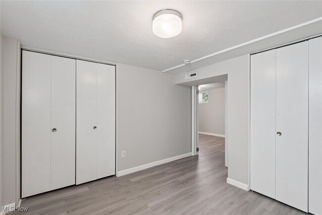 Building Photo - 1707 Wexford Ave