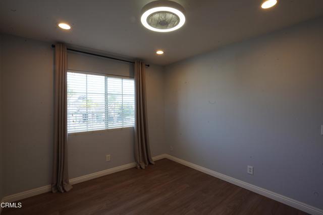Building Photo - 401 Hermosa Way