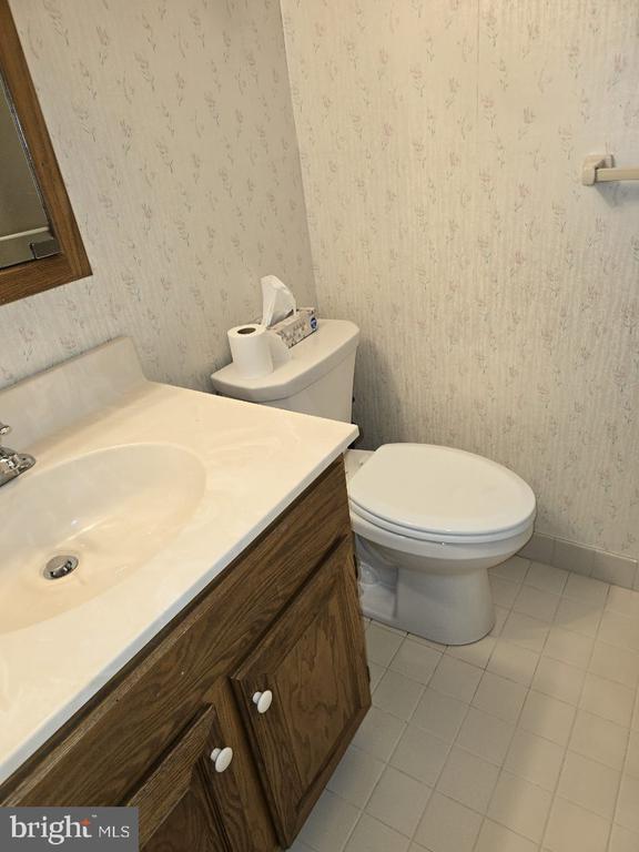 Primary Photo - 154 Woodstream Dr