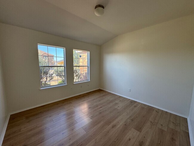 Building Photo - 4-Bedroom House for Rent in Killeen *Save $100/Month!*