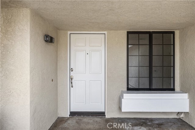 Building Photo - 1348 Sandia St