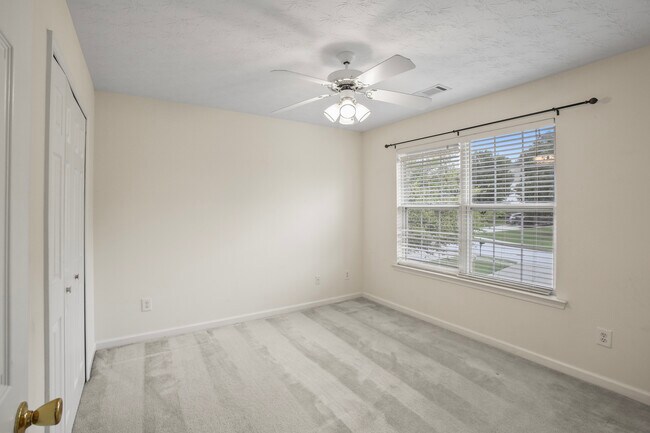 Building Photo - 2643 Whispering Pines Dr SW