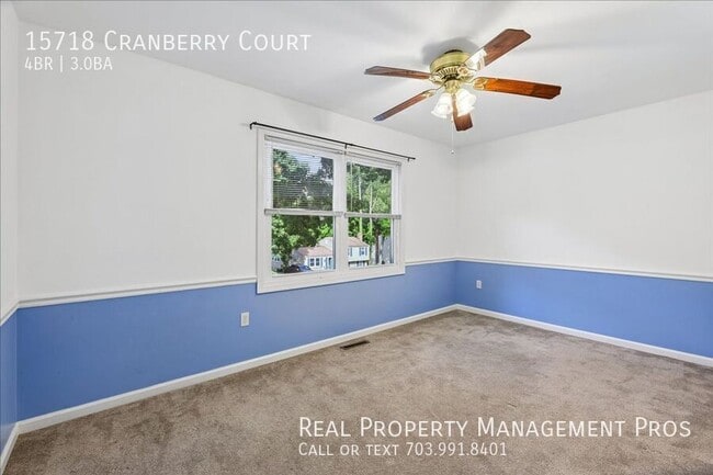 Building Photo - 15718 Cranberry Ct