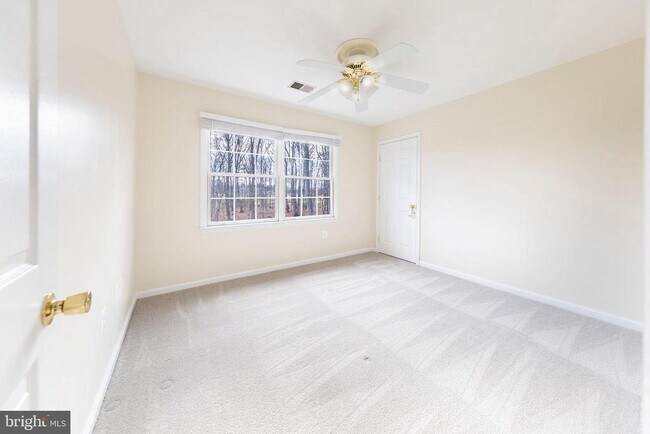 Building Photo - 36767 Pelham Ct