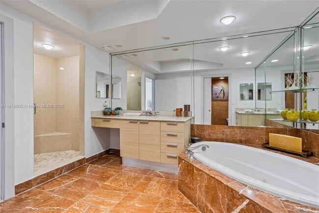 Building Photo - 3535 S Ocean Dr