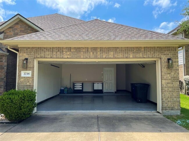 Building Photo - 2738 Quail Dove Ln