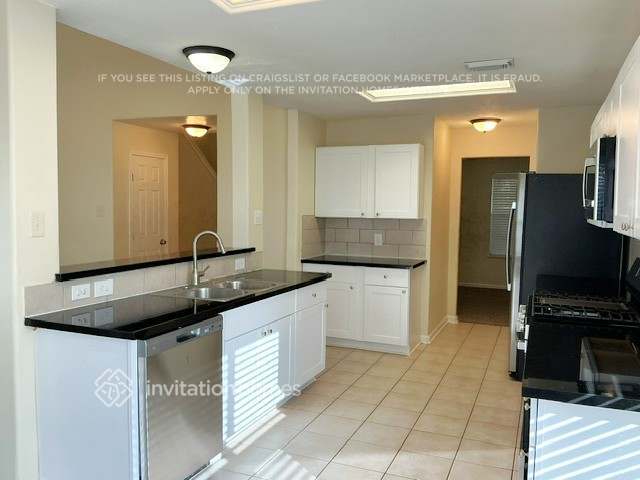 Building Photo - 2883 Diamond Bay Dr