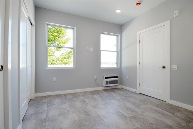 Building Photo - 82-84 E 31ST St