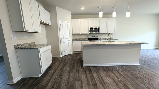 Building Photo - 2112 Aiken Back Ln