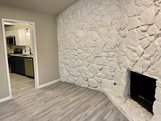 Building Photo - COMPLETE REMODEL - 3 BED 2 BATH 2 CAR - LO...