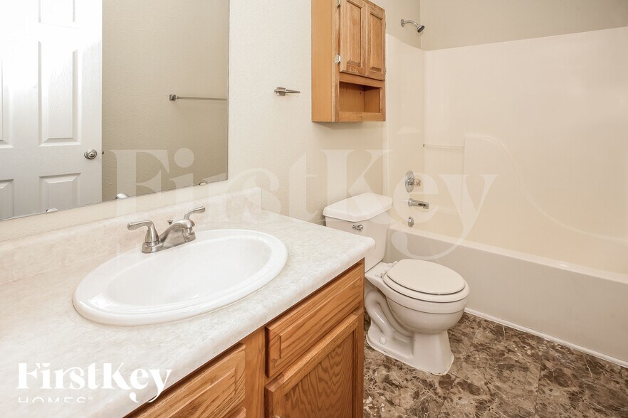 Building Photo - 1412 Egret Ln