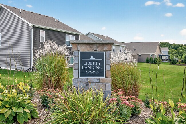 Building Photo - 1432 Liberty Ln