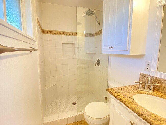 Building Photo - Beautiful Single Story Home Across From Ro...