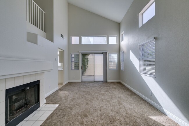 Building Photo - Beautiful remodeled 3 bedroom 2-story home...