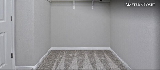 Building Photo - 533 Gabrielle Anne Dr