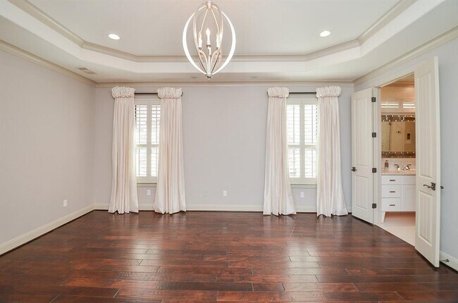 Building Photo - 12316 Oak Bend Cir