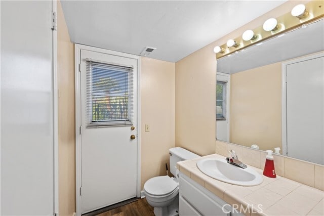 Building Photo - 30340 Channel Way Dr