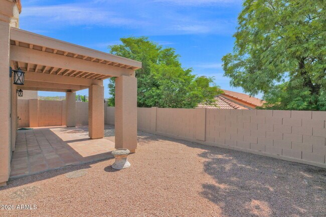 Building Photo - 12241 N Gambel Dr