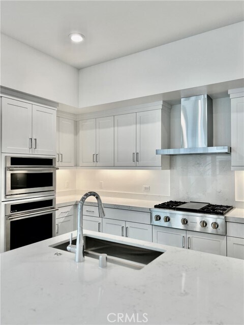 Building Photo - 2512 Rivington