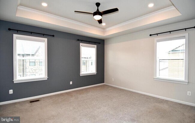 Building Photo - 20739 Heron Landing Dr