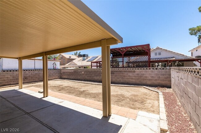 Building Photo - 5847 Alcott Ave