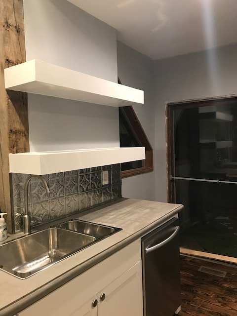 Building Photo - 918 South Westnedge Avenue