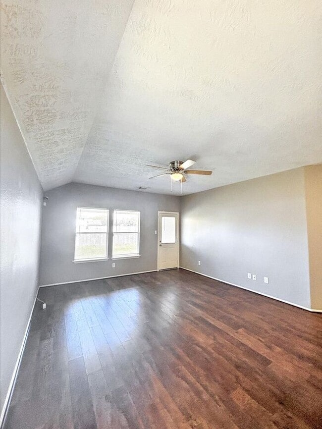 Building Photo - 11319 Moonlight Ridge Dr