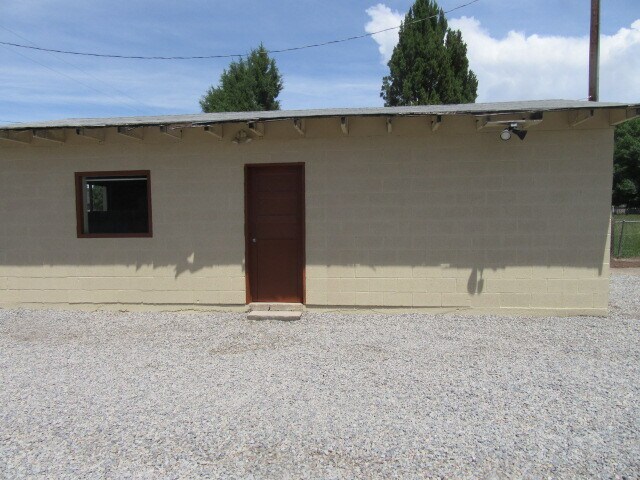 Shed - 644 31 Rd