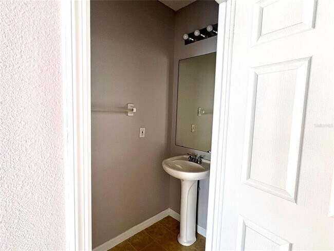 Building Photo - 6512 Osprey Lake Cir