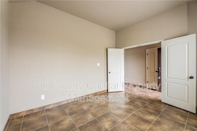 Building Photo - 18712 Leigh Ln