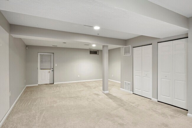 Building Photo - 168 Carolstowne Rd