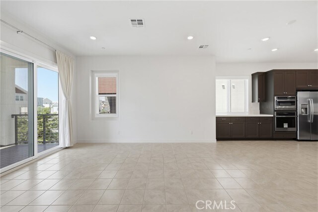 Building Photo - 158 Restore