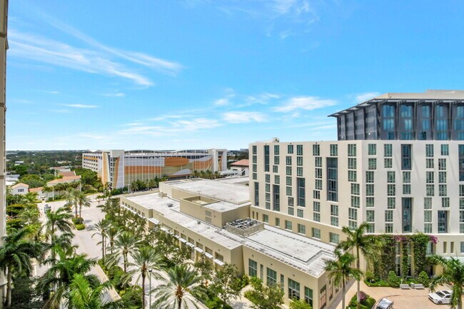 Building Photo - 550 Okeechobee Blvd