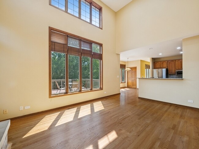 Building Photo - 1134 S Hiddenbrook Trail