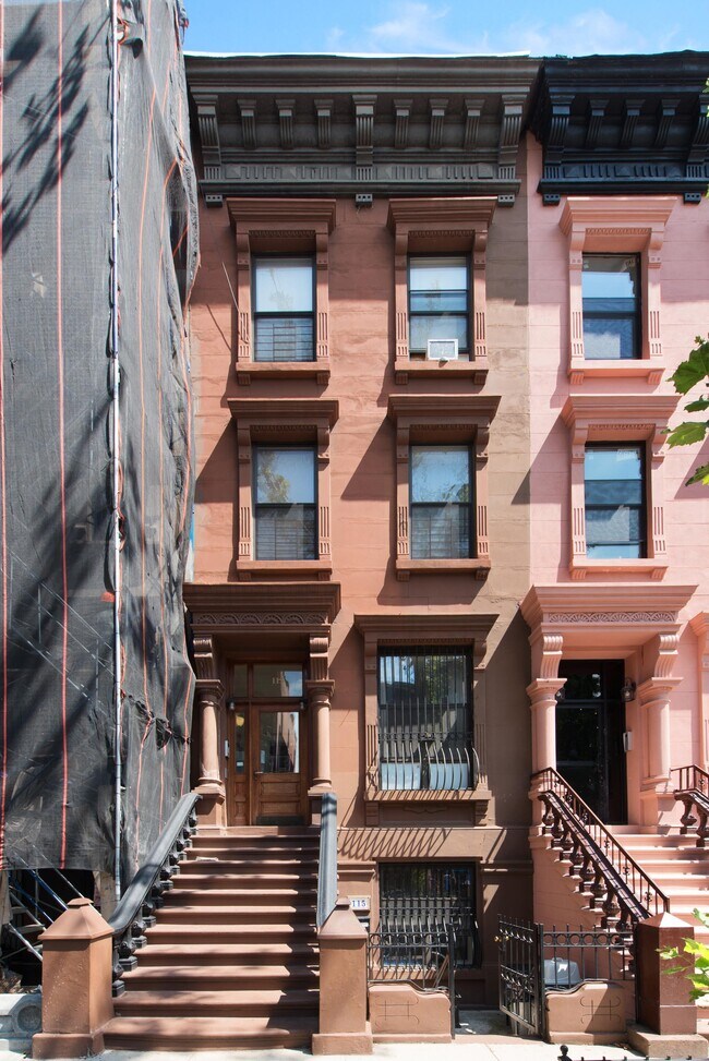 Building Photo - 115 W 130th St