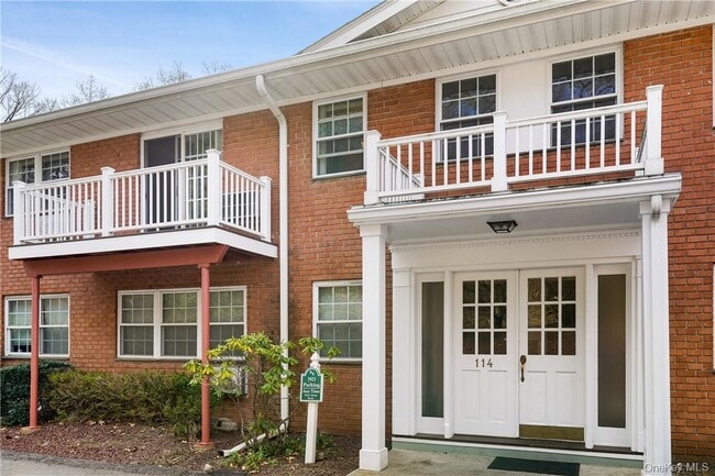 Building Photo - 114 Nottingham Rd