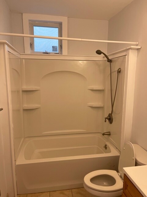 Building Photo - 30 Sudan St