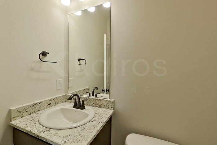 Building Photo - 209 Peppercorn Wy