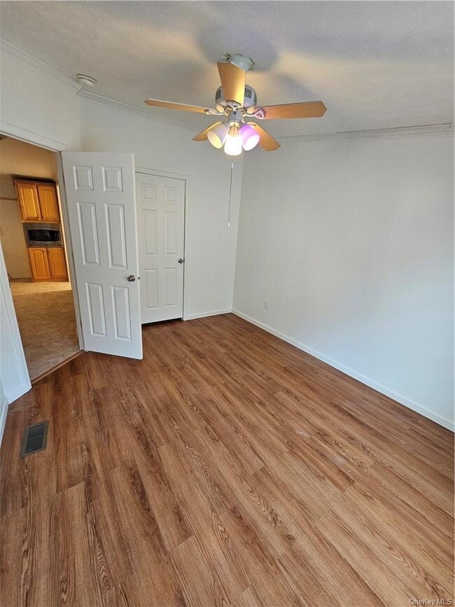 Building Photo - 3 Wildwood Rd