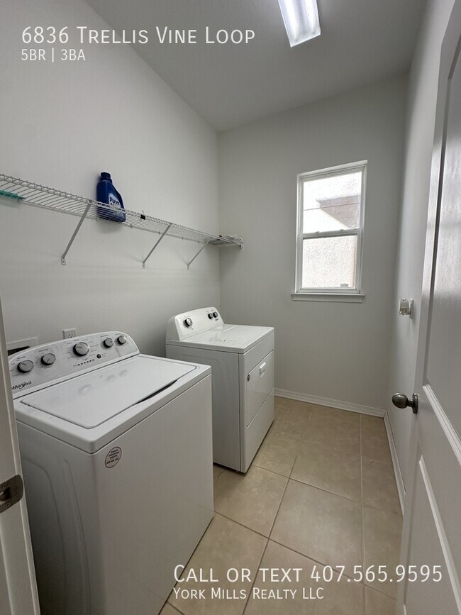 Building Photo - 6836 Trellis Vine Loop