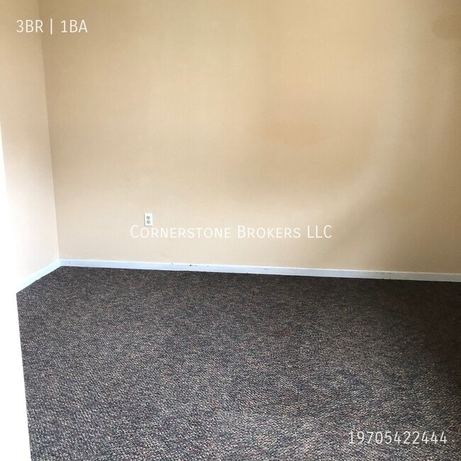 Building Photo - 124 S Curtis St