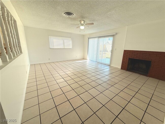Building Photo - 5804 Jerry Dr