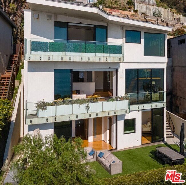 Building Photo - 17816 Porto Marina Way