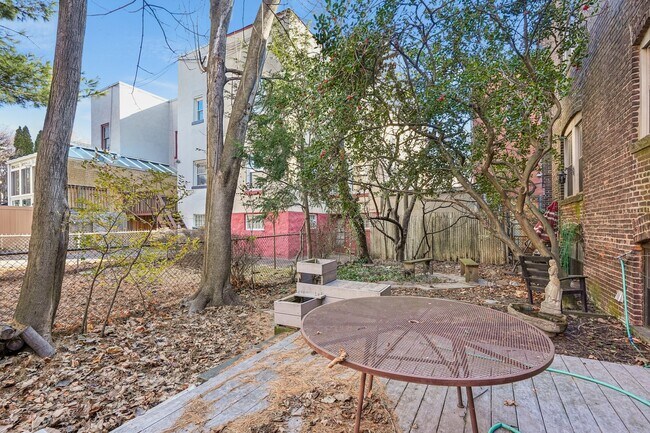 Building Photo - 38 Liberty Pl