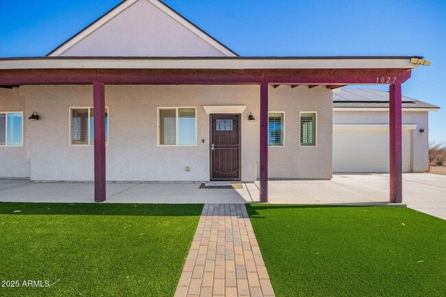 Building Photo - 1027 N 360th Ln