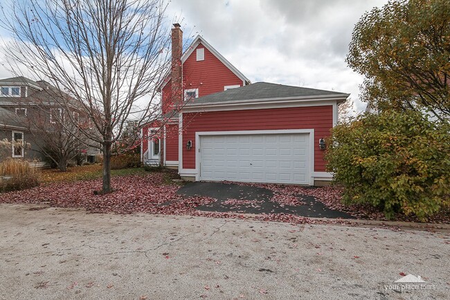 Building Photo - Executive Home In Prairie Crossing