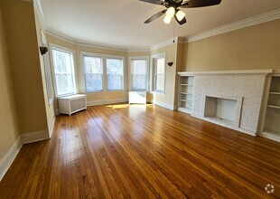 Building Photo - Horner Park – Spacious 2-Bedroom/1-Bath – ...