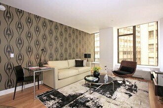 Building Photo - 3 bedroom in New York NY 10004