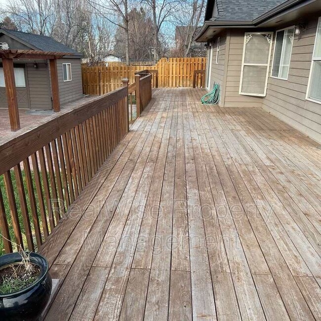 Building Photo - 2235 NW 15th St