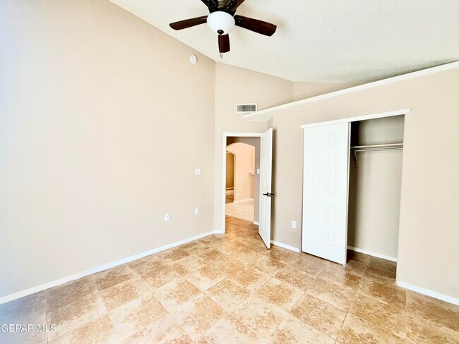 Building Photo - 3904 Tierra Marfil Rd